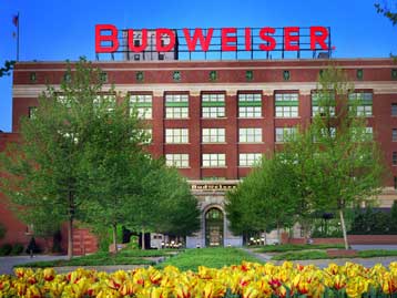 Βελγικός κολοσσός στην αγορά μπίρας με την εξαγορά της αμερικανικής Αnheuser-Βusch