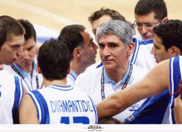 Διπλή χαρά για τον Γιαννάκη, τον κόσμο ευχαρίστησε ο Τσαρτσαρής