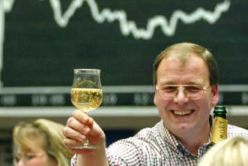 Χαρμόσυνες καμπάνες σήμαναν στο Χρηματιστήριο με την άνοδο 5,61%