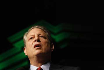 Φιλόδοξο στόχο παραγωγής ηλεκτρισμού στις ΗΠΑ από καθαρές πηγές θέτει ο Αλ Γκορ