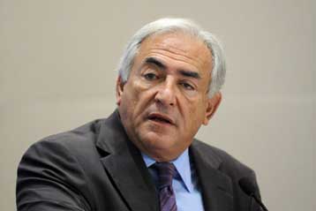 Προς τα πάνω αναθεώρηση των προβλέψεων του ΔΝΤ για την παγκόσμια οικονομική ανάπτυξη