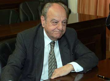 Οι έρευνες για Siemens και Cosmote επιτάχυναν τις εξελίξεις στο θέμα Γ.Ζορμπά