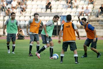 Νίκησε ο ΠΑΟΚ, «βρόντηξε» ο Σάντος για τους… εγωιστές