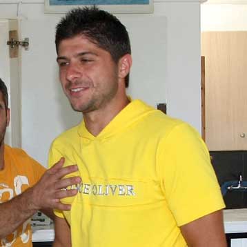 Υπέγραψε ο Σηφάκης και «πετάει» μαζί με Ρεγκέιρο για Ζέεφελντ