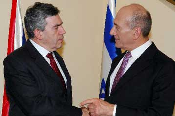 Τερματισμό του ισραηλινού εποικισμού ζητά ο Γκόρντον Μπράουν από τη Μ.Ανατολή