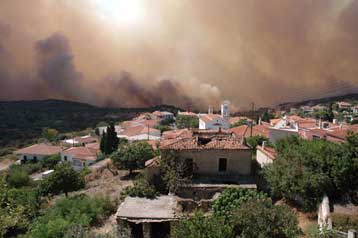 Ελλιπή μέτρα στις πυρόπληκτες περιοχές της Εύβοιας επισημαίνει ο Συνήγορος του Πολίτη