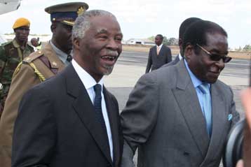 Συμφωνία Μουγκάμπε-αντιπολίτευσης για το πολιτικό μέλλον της Ζιμπάμπουε