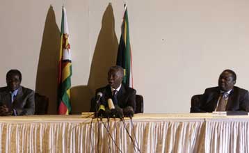 Νέες κυρώσεις κατά της Ζιμπάμπουε αποφάσισε η Ευρωπαϊκή Ένωση