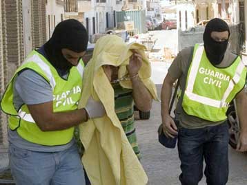 Την εξάρθρωση του «ενεργότερου πυρήνα» της ΕΤΑ ανακοίνωσε η Ισπανία