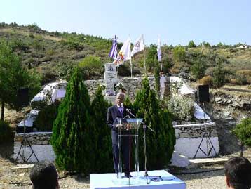 Τη μνήμη των πυροσβεστών που σκοτώθηκαν στον Υμηττό τίμησε η Πολιτεία