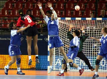 Δύσκολο έργο έχει η Εθνική γυναικών του χάντμπολ στο παγκόσμιο