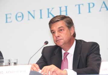 Αύξηση επιτοκίων σε δάνεια και καταθέσεις ανακοίνωσε η Εθνική Τράπεζα