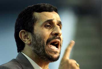 «Θετικό βήμα η συμμετοχή των ΗΠΑ στη Γενεύη» λέει ο Αχμαντινετζάντ