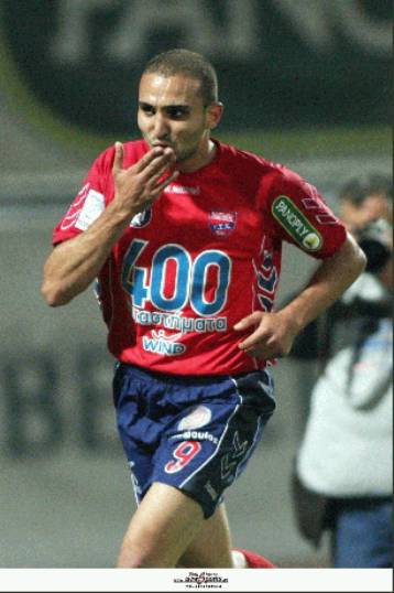 Σενάρια ενδιαφέροντος του Ολυμπιακού για Τζιμπούρ