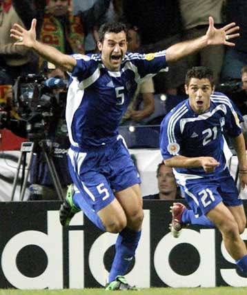 Ο Τραϊανός Δέλλας για δύο χρόνια στην Ανόρθωση