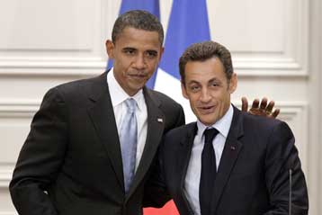 Πιέσεις στην Τεχεράνη άσκησε ο Ομπάμα κατά την επίσκεψή του στο Παρίσι