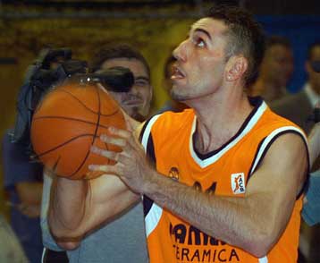 Για τρίτη φορά στη Βαλένθια ο Δήμος Ντικούδης