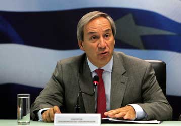 Μετεκλογική συνεργασία μόνο με το ΠΑΣΟΚ βλέπει ο Γ.Αλογοσκούφης