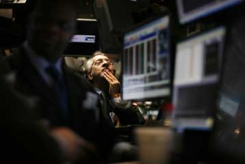 Αρνητικό κλίμα σε Γουόλ Στριτ και ευρωπαϊκά χρηματιστήρια τη Δευτέρα