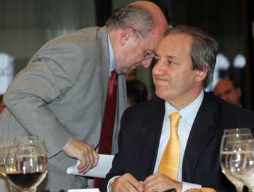 Το 41% του ΑΕΠ προσεγγίζουν τα χρέη των νοικοκυριών από δάνεια, τονίζει ο Χ.Αλμούνια