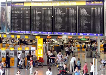 Τέταρτη ημέρα απεργίας για τους εργαζόμενους στη Lufthansa