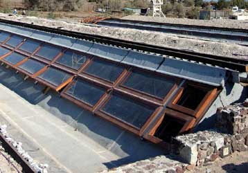 Ξήλωμα και ανακατασκευή προβλέπεται για το στέγαστρο στο Ακρωτήρι Σαντορίνης