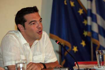 Ο ΣΥΝ επιδιώκει να γίνει φορέας μεγάλων αλλαγών, τονίζει ο Αλέξης Τσίπρας