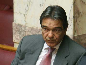 «Φυτώριο γαλάζιων σκανδάλων» χαρακτηρίζει το ΠΑΣΟΚ την κατάσταση στον ΟΣΕ