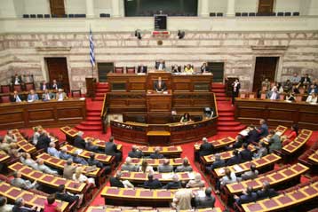 Κόντρες εντός και εκτός Βουλής στην πολιτική ατζέντα των ημερών