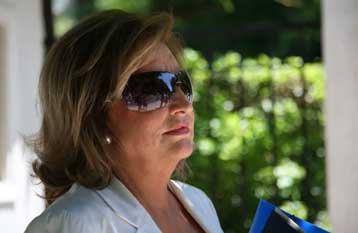 Τα Ταμεία που εντάσσονται στο ΙΚΑ από 1η Αυγούστου, θα το «βουλιάξουν», λέει το ΠΑΣΟΚ