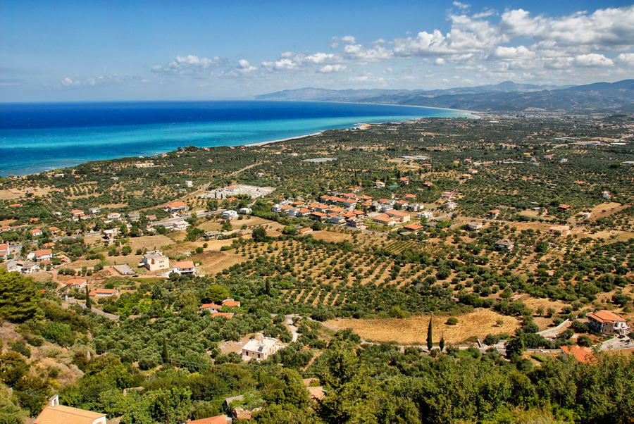 Κυπαρισσία, το κάστρο και το ηλιοβασίλεμα
