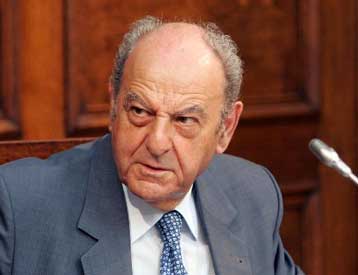 Παραίτηση Ζορμπά με αιχμηρή επιστολή προς τον πρωθυπουργό