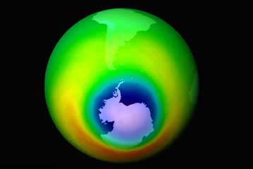 Αλλαγές στη νομοθεσία για το στρώμα του όζοντος προτείνει η Ευρωπαϊκή Επιτροπή