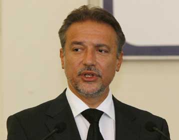 Σοβαρές αμφιβολίες για την πολιτική Γκρούεφσκι διατυπώνει ο πρόεδρος της ΠΓΔΜ