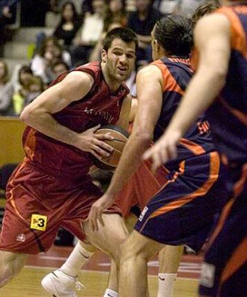 Αργησε, αλλά υπέγραψε ο Τσέτκοβιτς στο Πανιώνιο