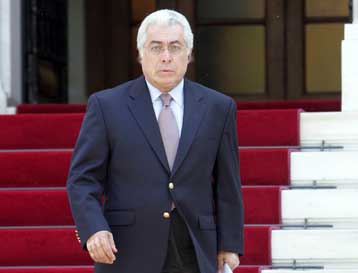 Στη Δικαιοσύνη οι καταγγελίες εφοπλιστή για συνεργάτη του πρώην υπουργού Αιγαίου