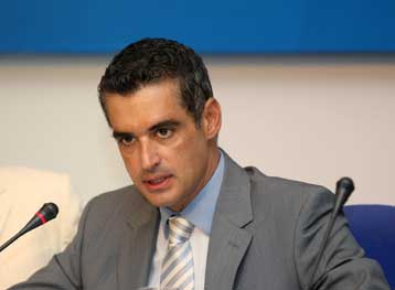 Συνεργασία με όποιο κόμμα έρθει κοντά στις θέσεις της ΝΔ βλέπει ο Αρης Σπηλιωτόπουλος