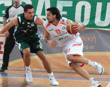 Και ο Δορκοφίκης στα «κιτρινόμαυρα», χαρά και τιμή νοιώθει ο Τόμπσον