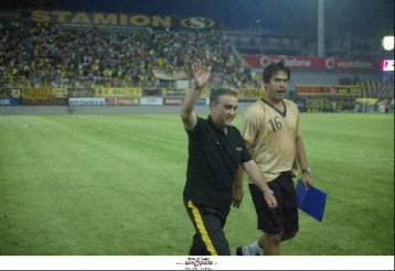 Πρόοδο του Αρη διαπίστωσε ο Κίκε Ερνάντεθ στο φιλικό με την Μπόλτον