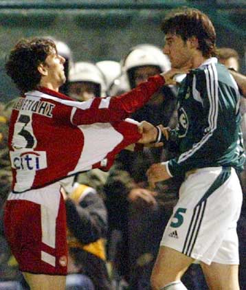 «Τελειώνει» ο Αρουαμπαρένα, επαφές με Γιούρκα, Βενετίδη