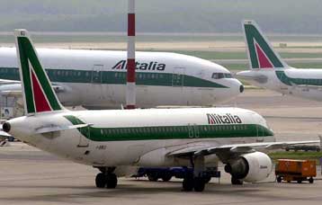 Σωτηρία της Alitalia και επιστροφή της στην κερδοφορία «τάζει» ο Μπερλουσκόνι