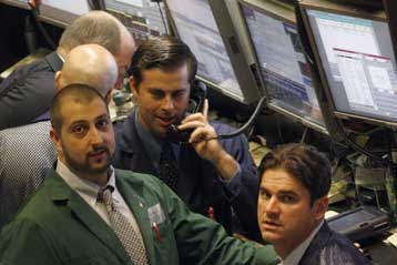 Θετικές οι αποδόσεις των χρηματιστηρίων σε ΗΠΑ και Ευρώπη