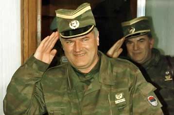 Η Σερβία ζητά από τον Ράτκο Μλάντις να παραδοθεί