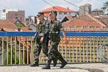 Χημικά απόβλητα από το Ιράν έφθασαν στη Μιτρόβιτσα του Κοσόβου