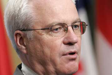 Κυρώσεις κατά του Ιράν εξετάζουν οι «έξι» αλλά δεν εγκαταλείπουν το διάλογο