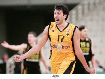 Τον Σίμτσακ για τρία χρόνια έκλεισε ο ΠΑΟΚ