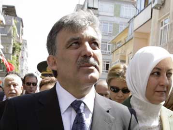 Στα πανεπιστήμια επέστρεψε η σύγκρουση της τουρκικής κυβέρνησης με τους κεμαλιστές