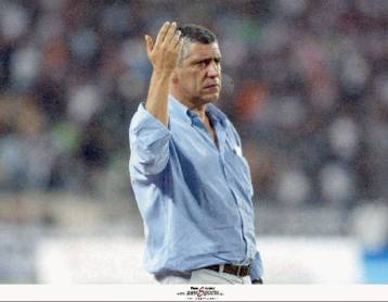 Περιθώρια βελτίωσης βλέπει ο Σάντος, ικανοποιημένος από το 3-1