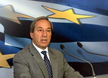 Ποια φορολογικά μέτρα εξετάζει η κυβέρνηση από το φθινόπωρο για την αύξηση των εσόδων