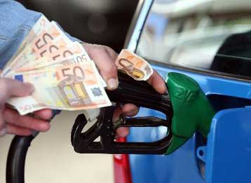 Σε υψηλό δεκαετίας διατηρήθηκε ο πληθωρισμός τον Ιούλιο